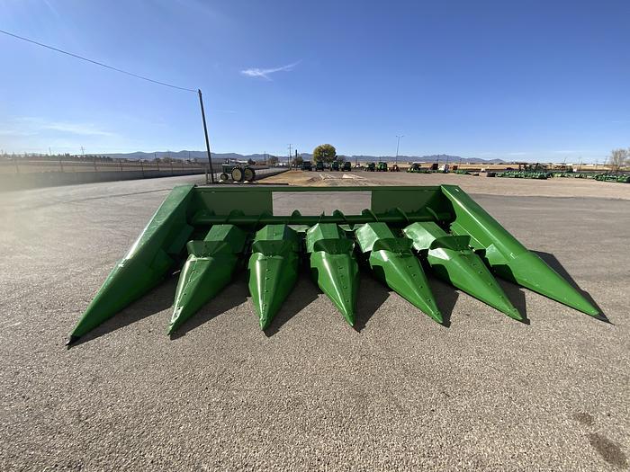 Usado JOHN DEERE® 643