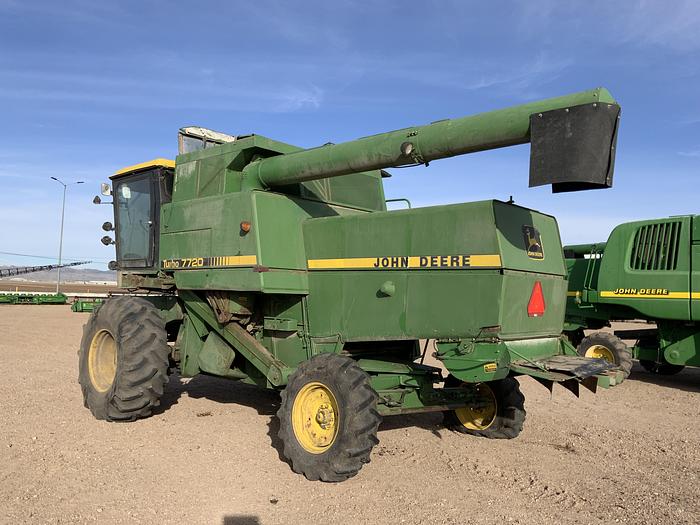 Usado JOHN DEERE 7720