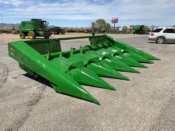 Usado JOHN DEERE 843