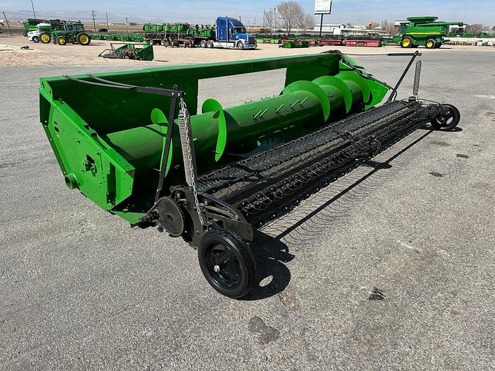 Usado LEVANTADOR JOHN DEERE®  615