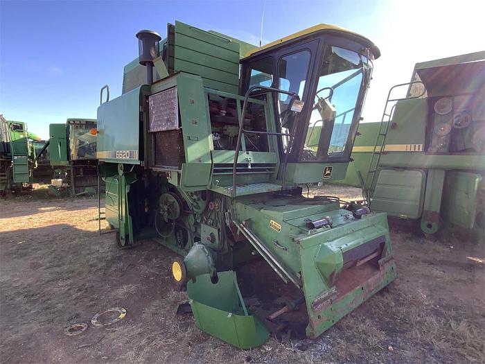 Usado JOHN DEERE® 8820