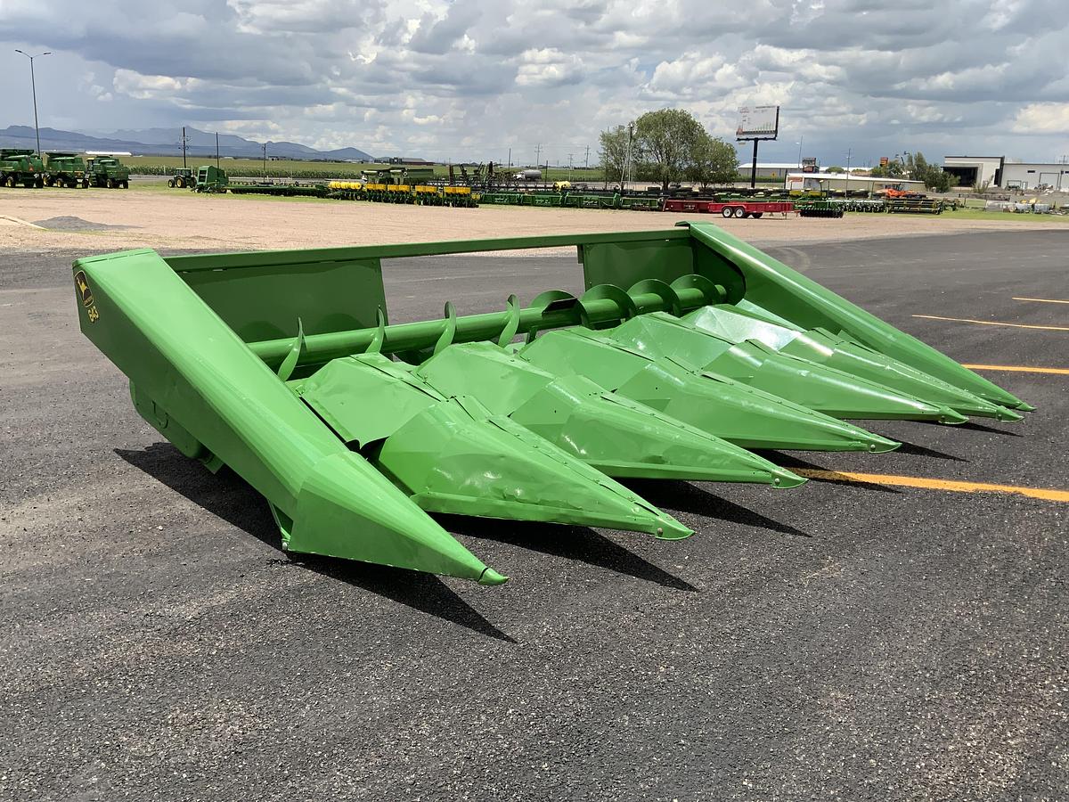 Usado JOHN DEERE® 643