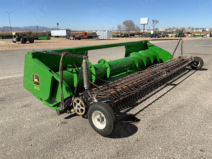 Usado JOHN DEERE® 215