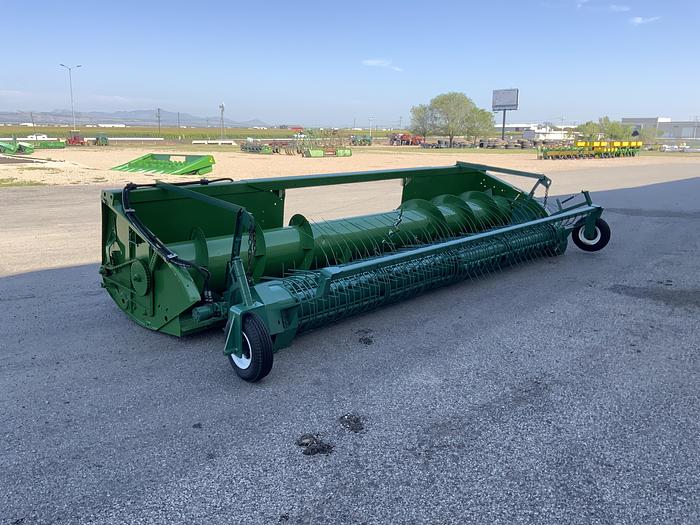 Usado JOHN DEERE® 214