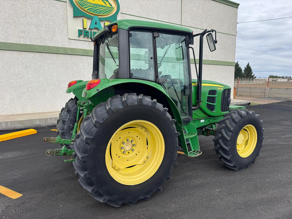Usado 2011 JOHN DEERE® 6430