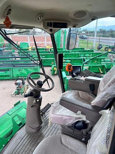 Usado 2014 JOHN DEERE 2014