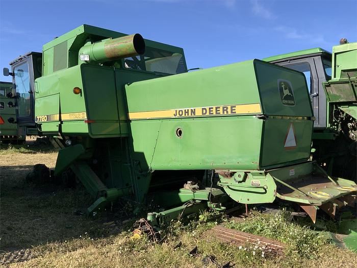 Usado JOHN DEERE® 7720 TITAN II