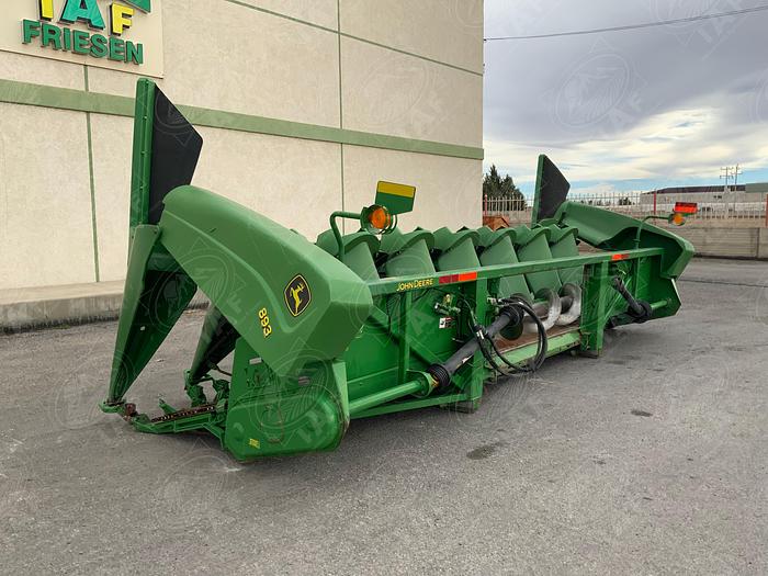 Usado 2002 JOHN DEERE 893