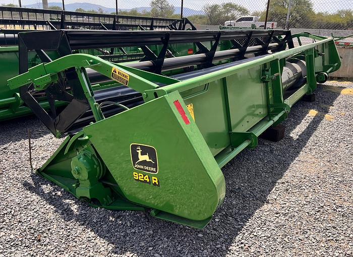 Usado JOHN DEERE 924R