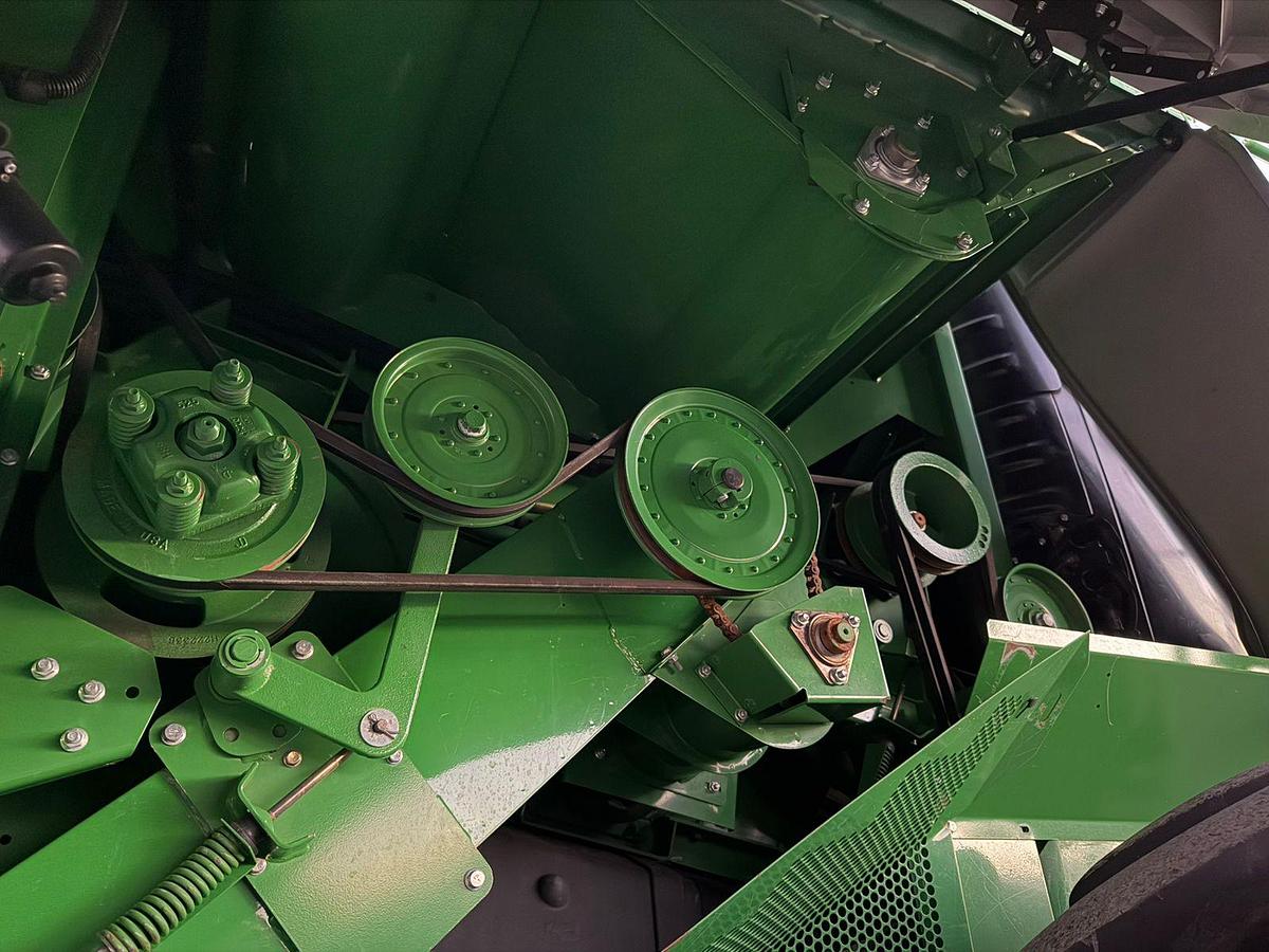 Usado 2014 JOHN DEERE® S670