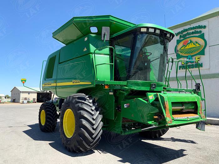 Usado 2011 JOHN DEERE 9750 STS