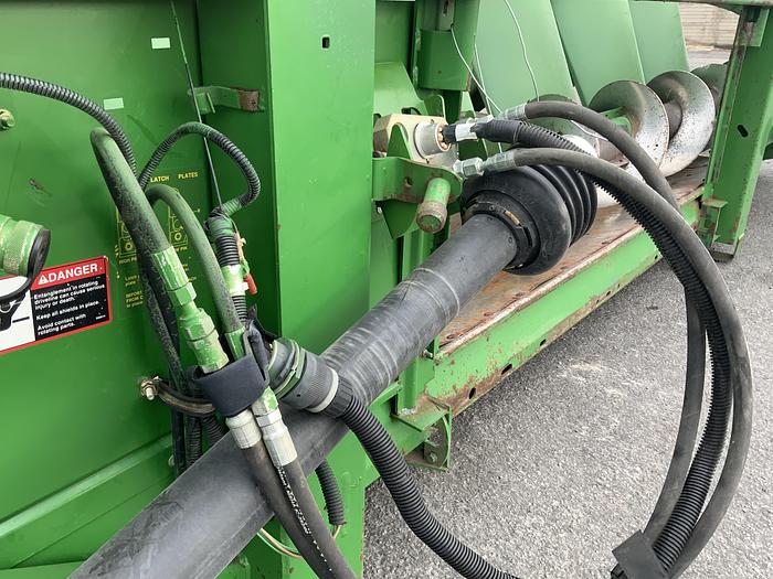 Usado 2002 JOHN DEERE 893