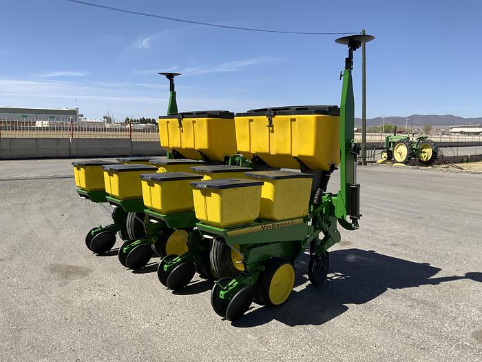 Usado JOHN DEERE 7100