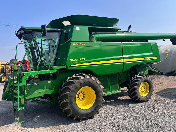 Usado JOHN DEERE® 9670STS