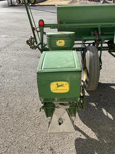 Usado JOHN DEERE® 7000