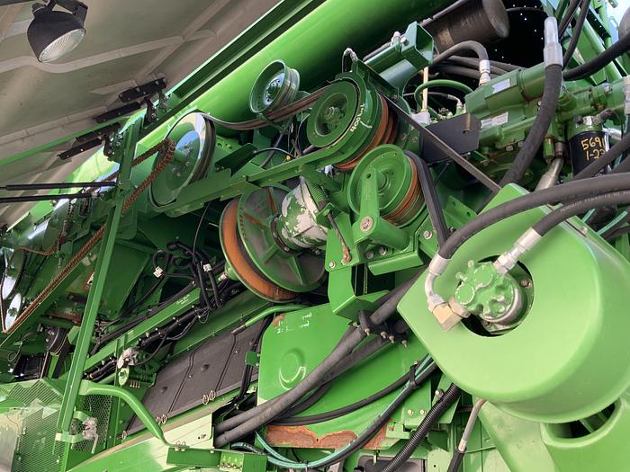 Usado 2010 JOHN DEERE 9770STS