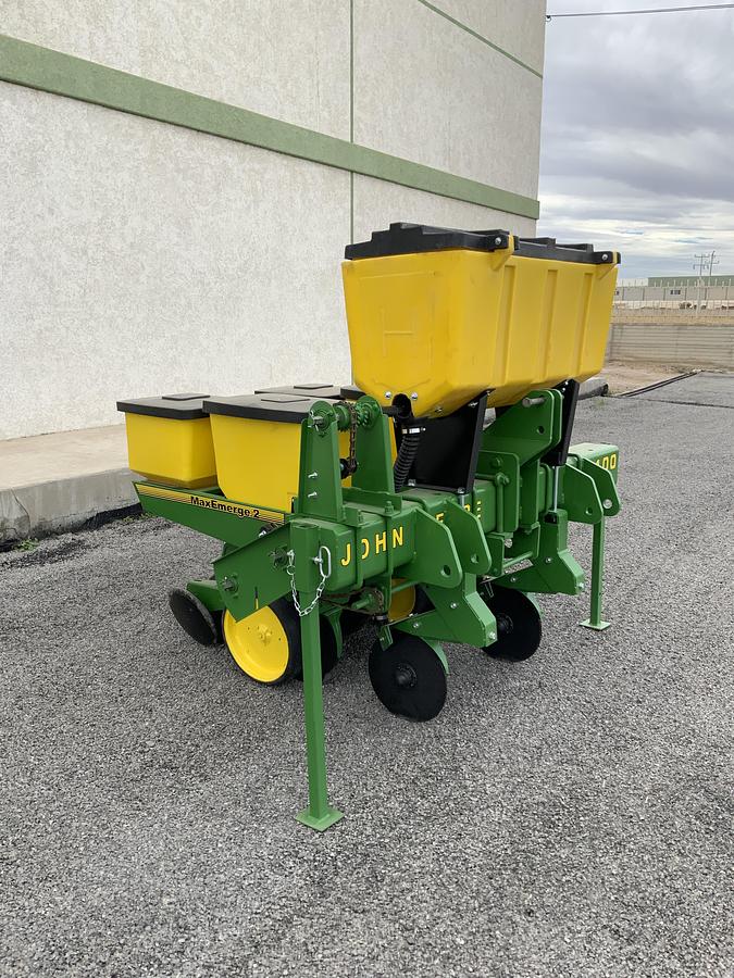 Usado JOHN DEERE® 7100