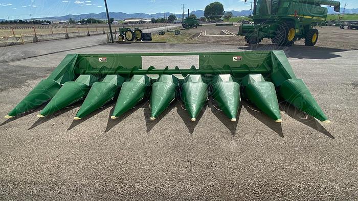 Usado JOHN DEERE 843