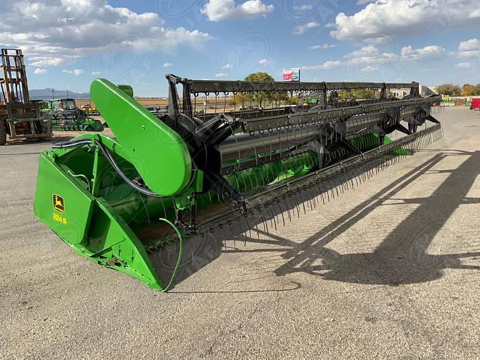 Usado JOHN DEERE 224R