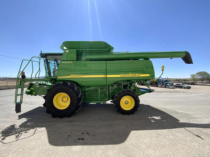 Usado 2007 JOHN DEERE 9860STS