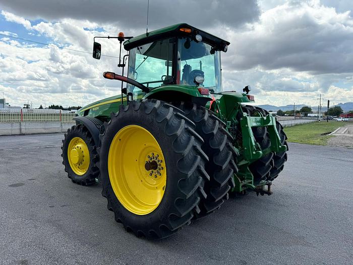 Usado JOHN DEERE® 8330