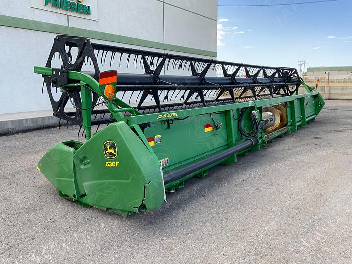 Usado 2008 JOHN DEERE 630F