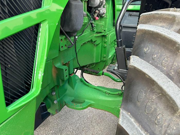 Usado JOHN DEERE® 8330