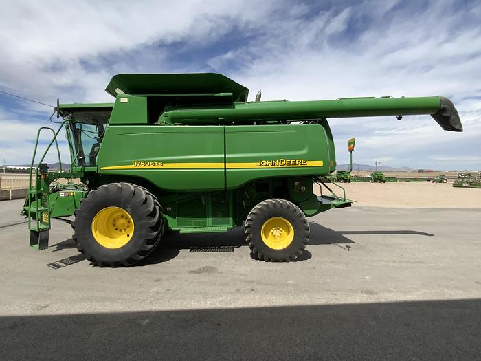 Usado 2005 JOHN DEERE 9760 STS