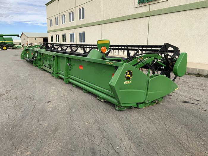 Usado 2010 JOHN DEERE® 635F