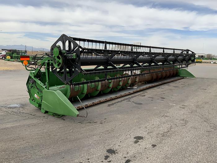 Usado 2004 JOHN DEERE® 635F