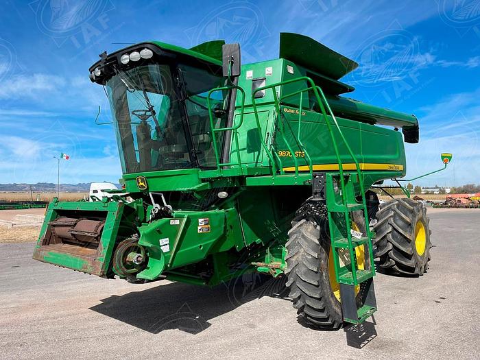 Usado 2009 JOHN DEERE® 9870 STS