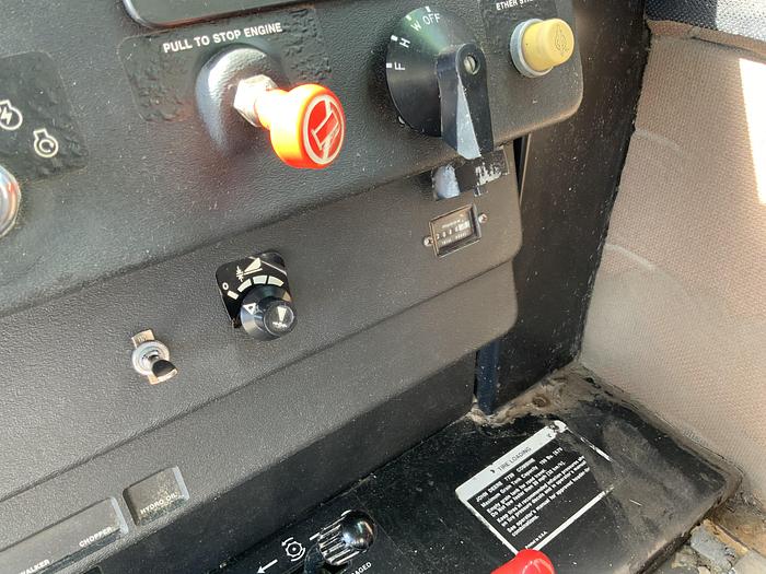 Usado 1982 JOHN DEERE 7720