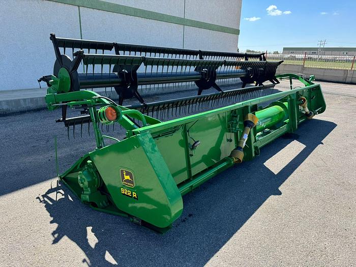 Usado JOHN DEERE® 922R