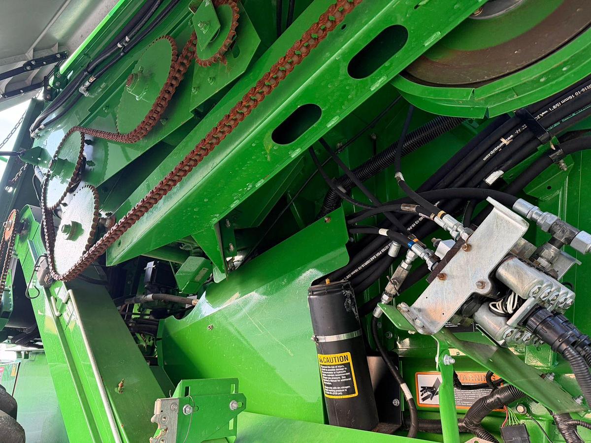 Usado 2003 JOHN DEERE® 9550