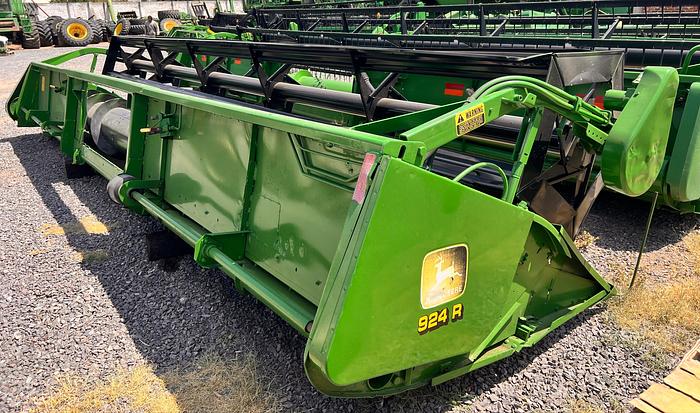 Usado JOHN DEERE 924R