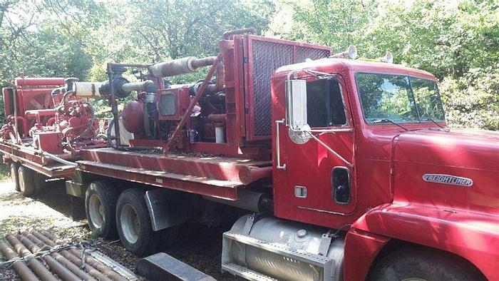 Used 1996 Sullair 900 cfm / 350 psi Air Compressor & JLG2 Air Booster
