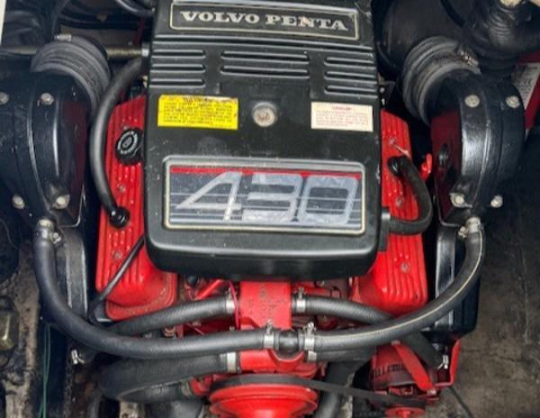 1993 Carver 280 Mid Cabin Express