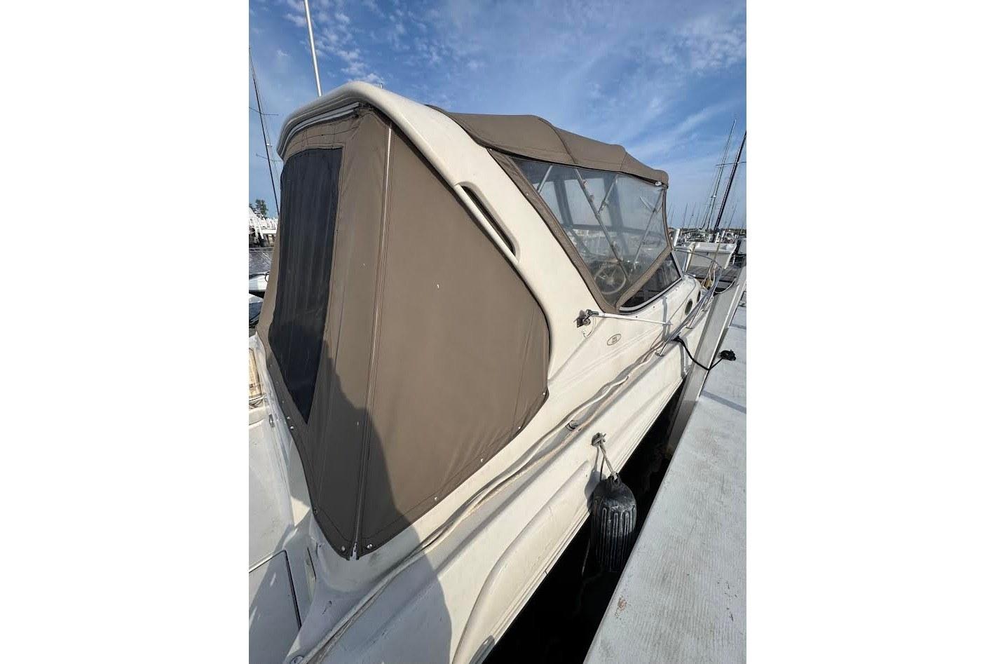 Used 1998 Regal Commodore 292