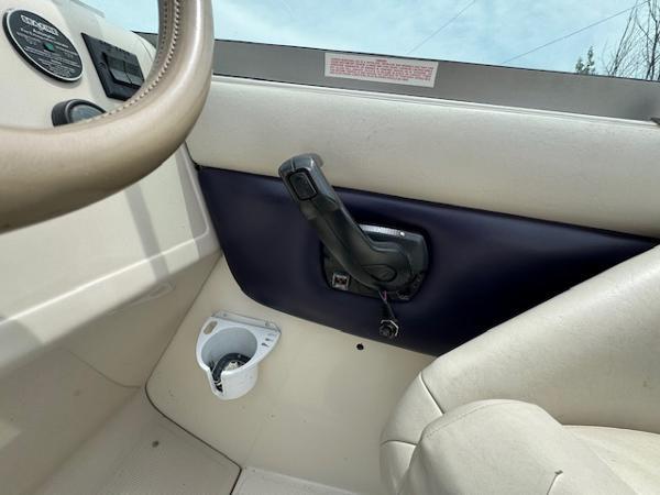 Used 1995 Regal Commodore 258