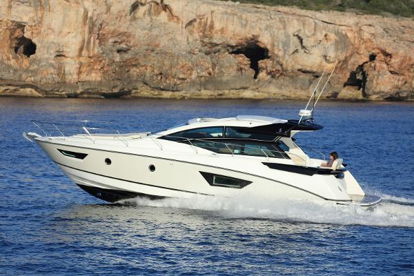 Used 2019 Beneteau Gran Turismo 46
