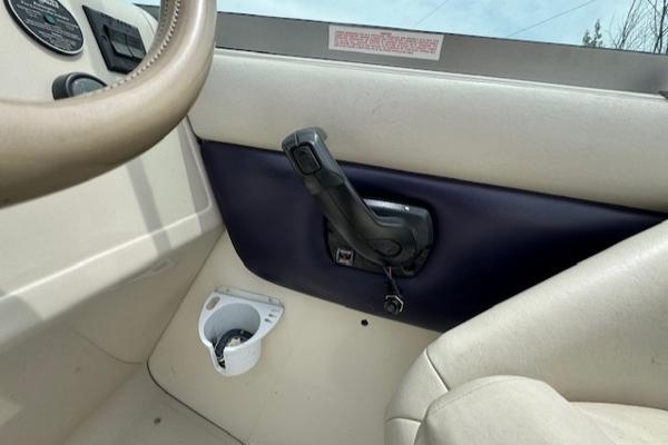 Used 1995 Regal Commodore 258
