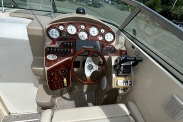 Used 2003 Rinker Fiesta Vee 290