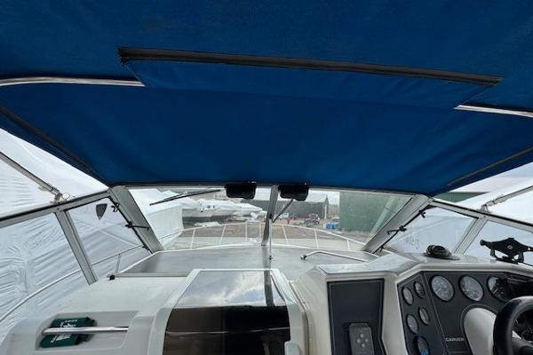 1993 Carver 280 Mid Cabin Express