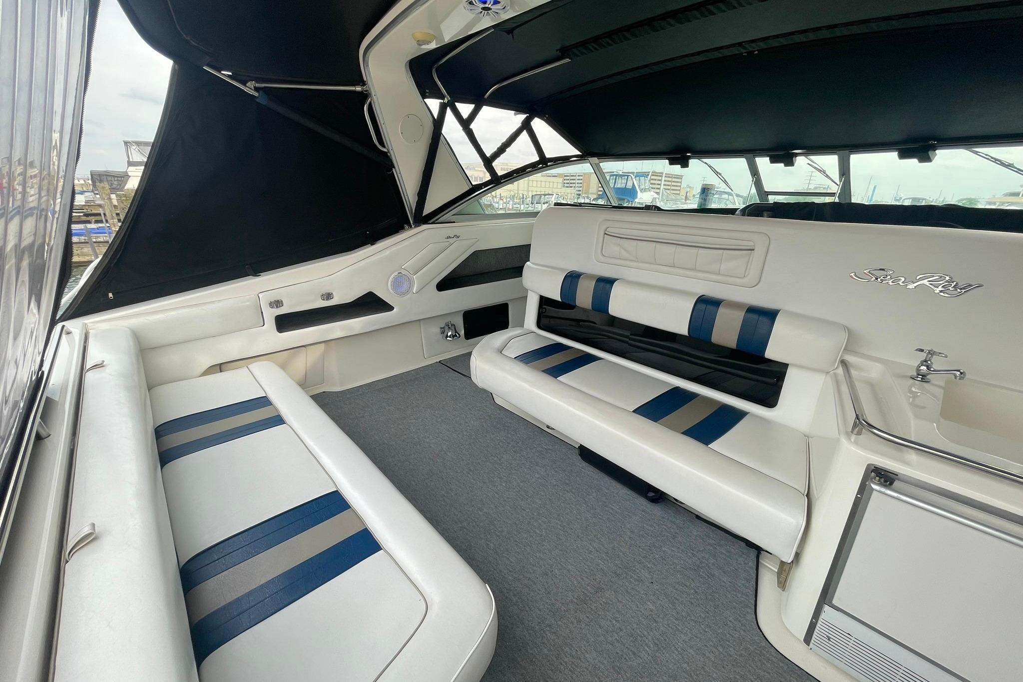 Used 1992 Sea Ray 370 Express Cruiser