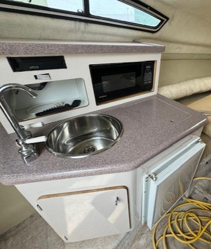Used 1995 Regal Commodore 258