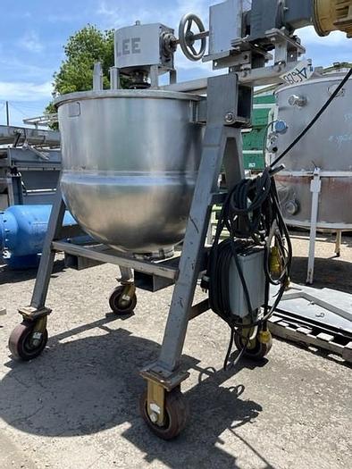 Used Lee 125 Gallon Steam Jacketed Mixing Kettle