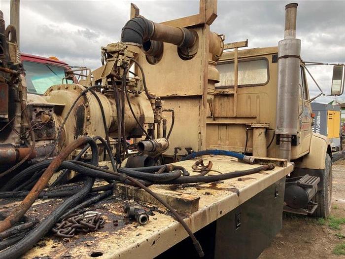 Used 2000 Ingersoll-Rand T3W Drill Rig