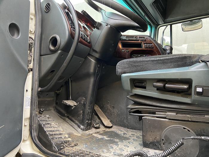 Gebruikt 2001 DAF 95 XF430 EURO 3 MANUAL