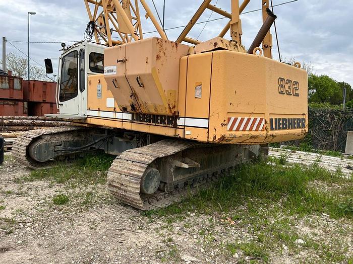 Usato 1992 LIEBHERR HS 832 HD