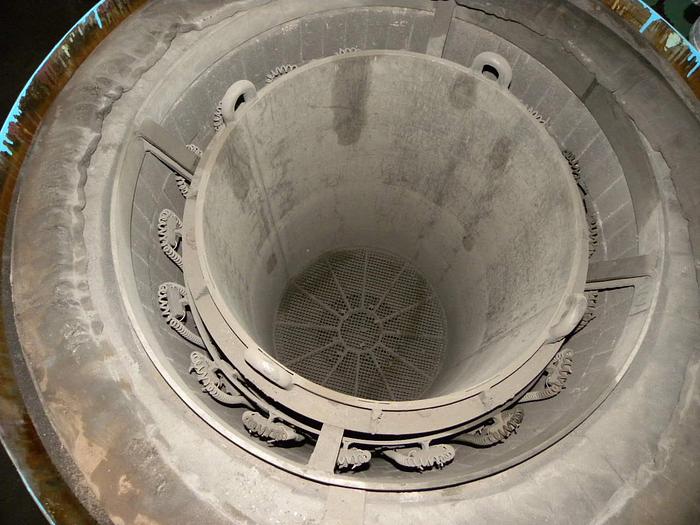 Used L&N/Lindberg Pit Nitrider, 28" Dia. x 48"Dp, Electric, 1200°F